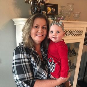 Meet your Posher, Mara